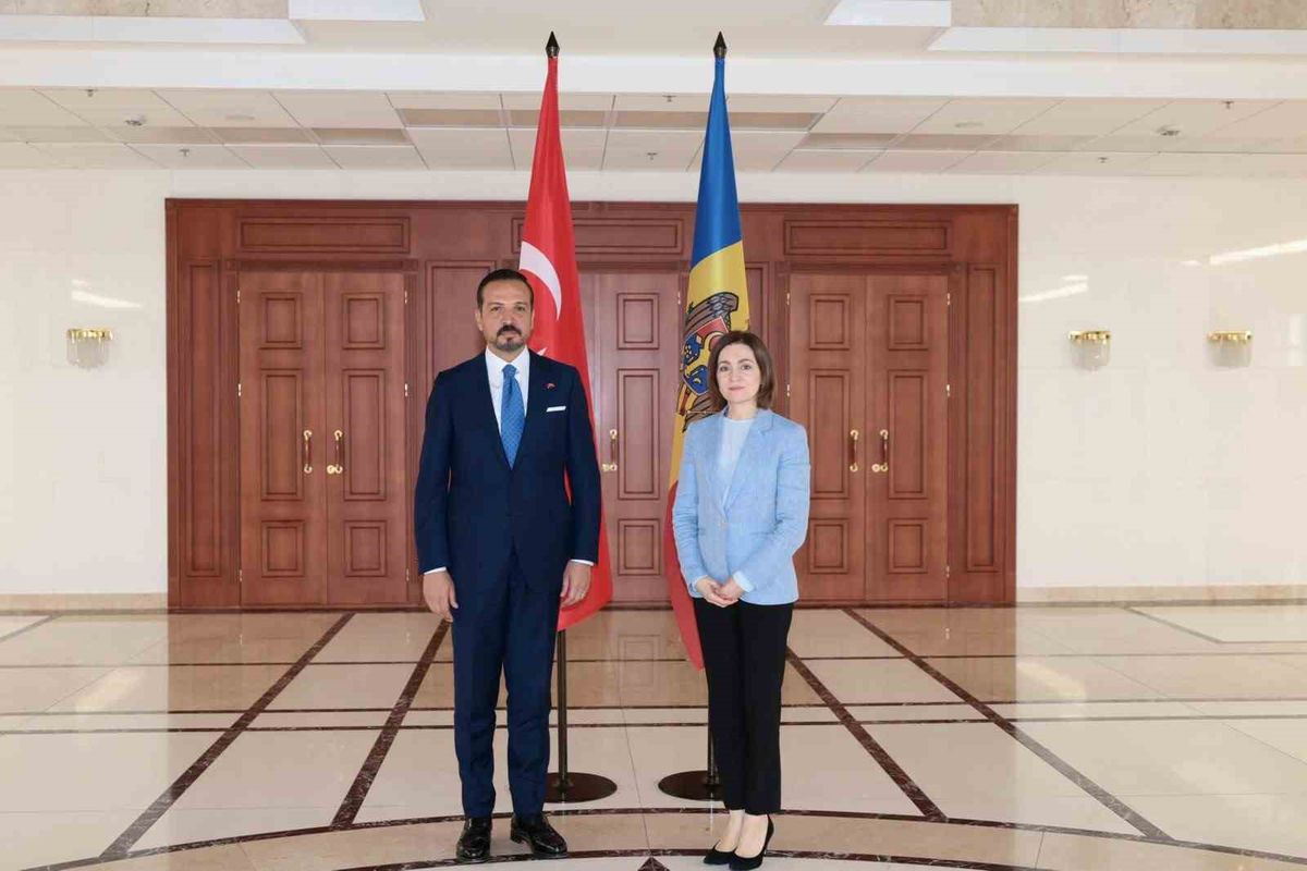 AK Partili Zorlu Moldova'da temaslarda bulundu