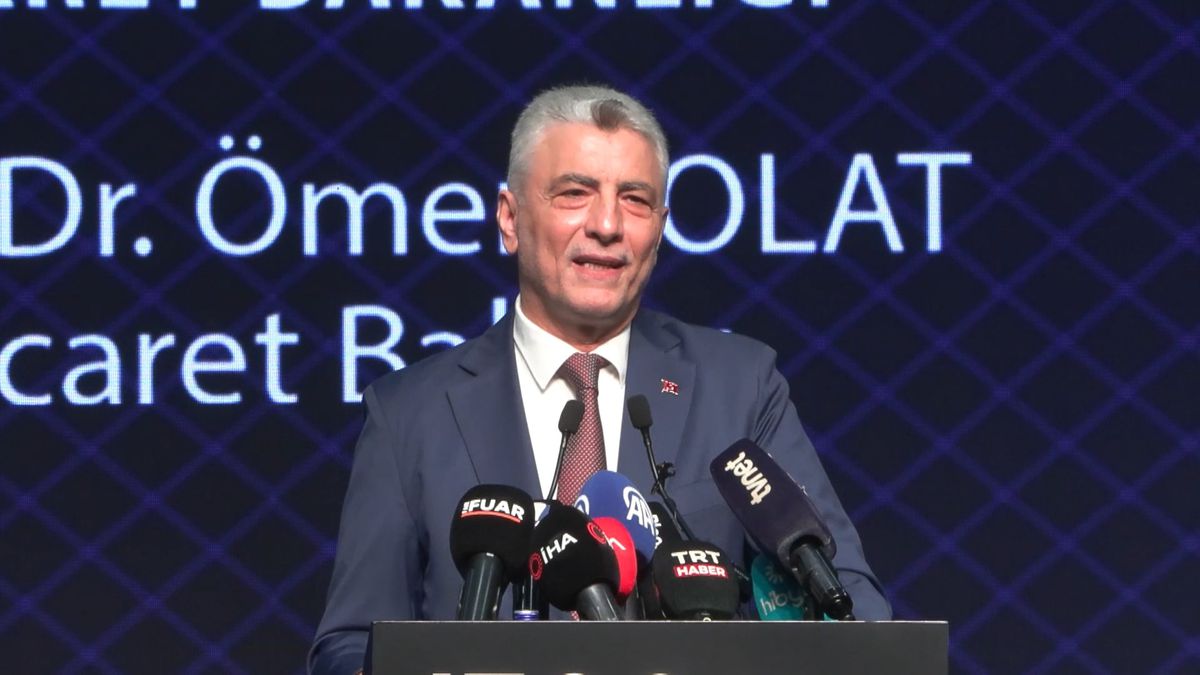 Bakan Bolat: İhracat 400 milyar doları aştı