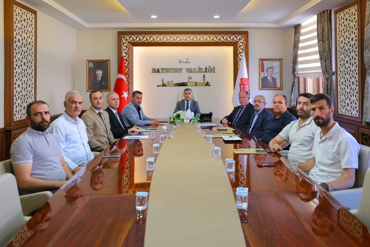 Bayburt OSB Altyapı Çalışmaları Vali Eldivan Başkanlığında Değerlendirildi