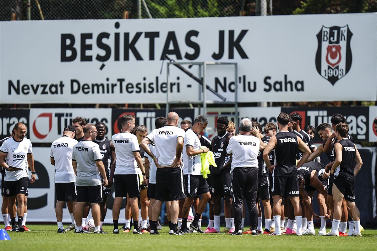Beşiktaş, Zalgiris Maçı Öncesi Son Antrenmanını Yaptı