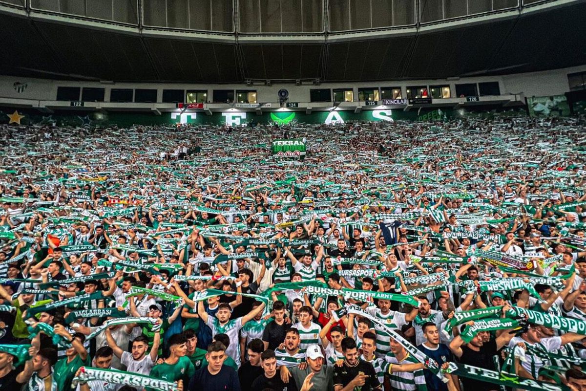 Bursaspor Taraftarından Rekor Destek: 40 Bin 850 Kişi Maçı İzledi