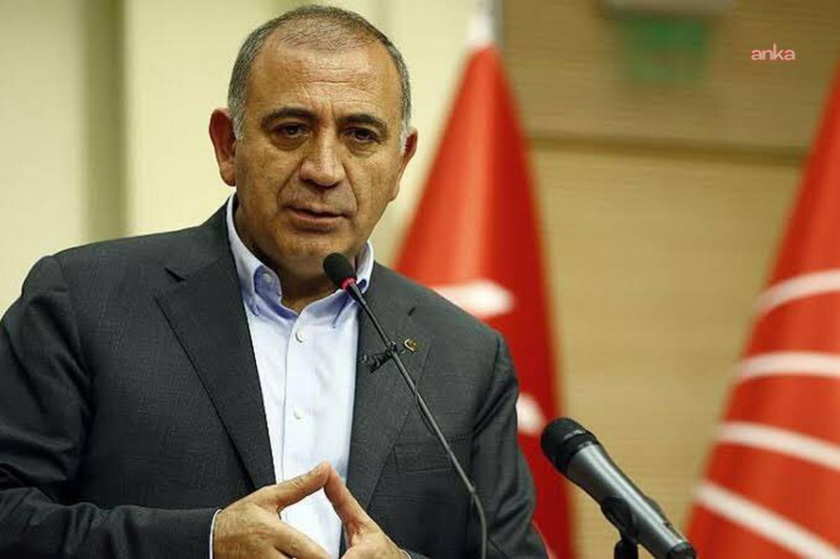 Tekin'den Engez'e: İstanbul gençleri sana emanet