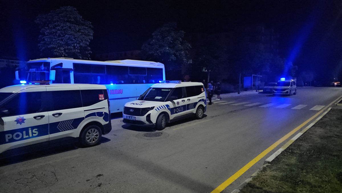 Çorum'da husumet kavgası: 2 yaralı