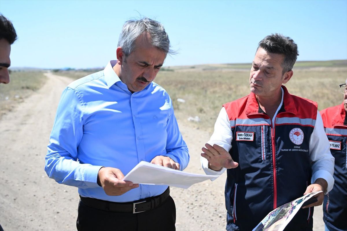 Vali Sezer, Demirhanlı Havaalanı'nda İncelemelerde Bulundu