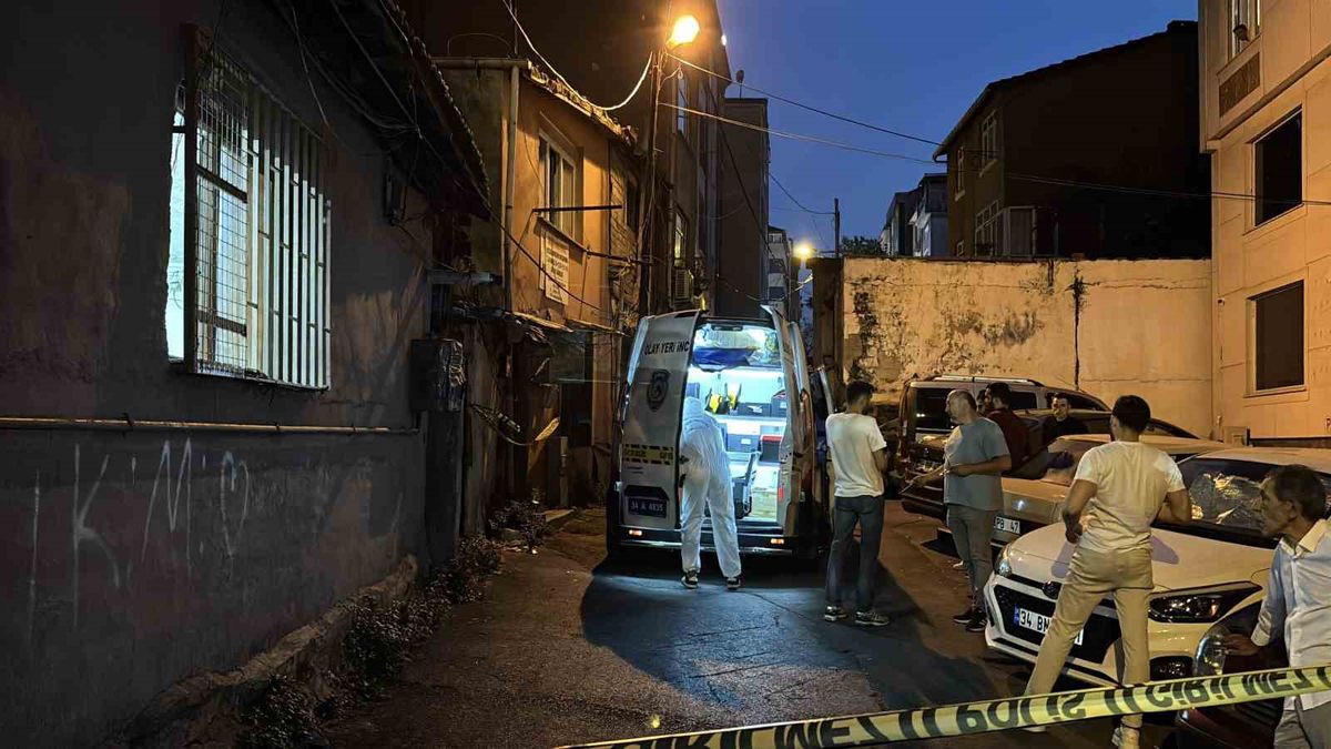Şişli'de Yalnız Yaşayan Adam Evinde Ölü Bulundu