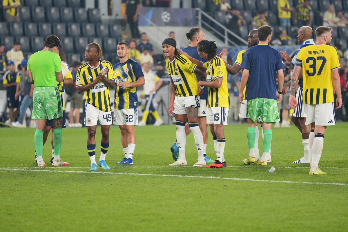 Fenerbahçe, Lyon ile 1-1 Berabere Kaldı