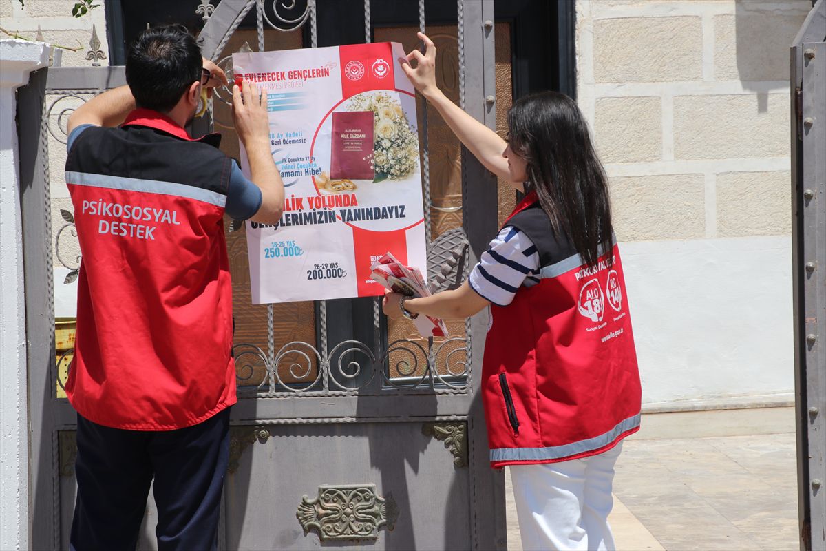 Siirt'te evlilik desteği için köy köy bilgilendirme