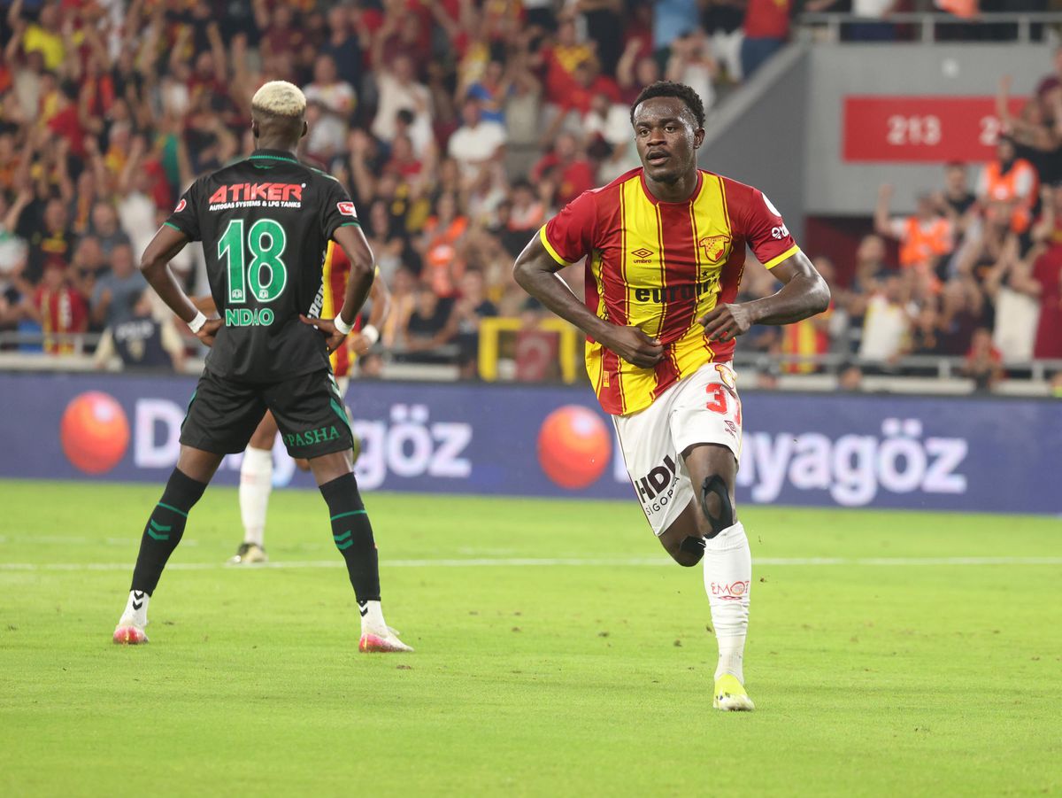 Göztepe'de Dennis için Al Jazira devrede; Bekir Turaç imzalandı, Musah Sivasspor'da
