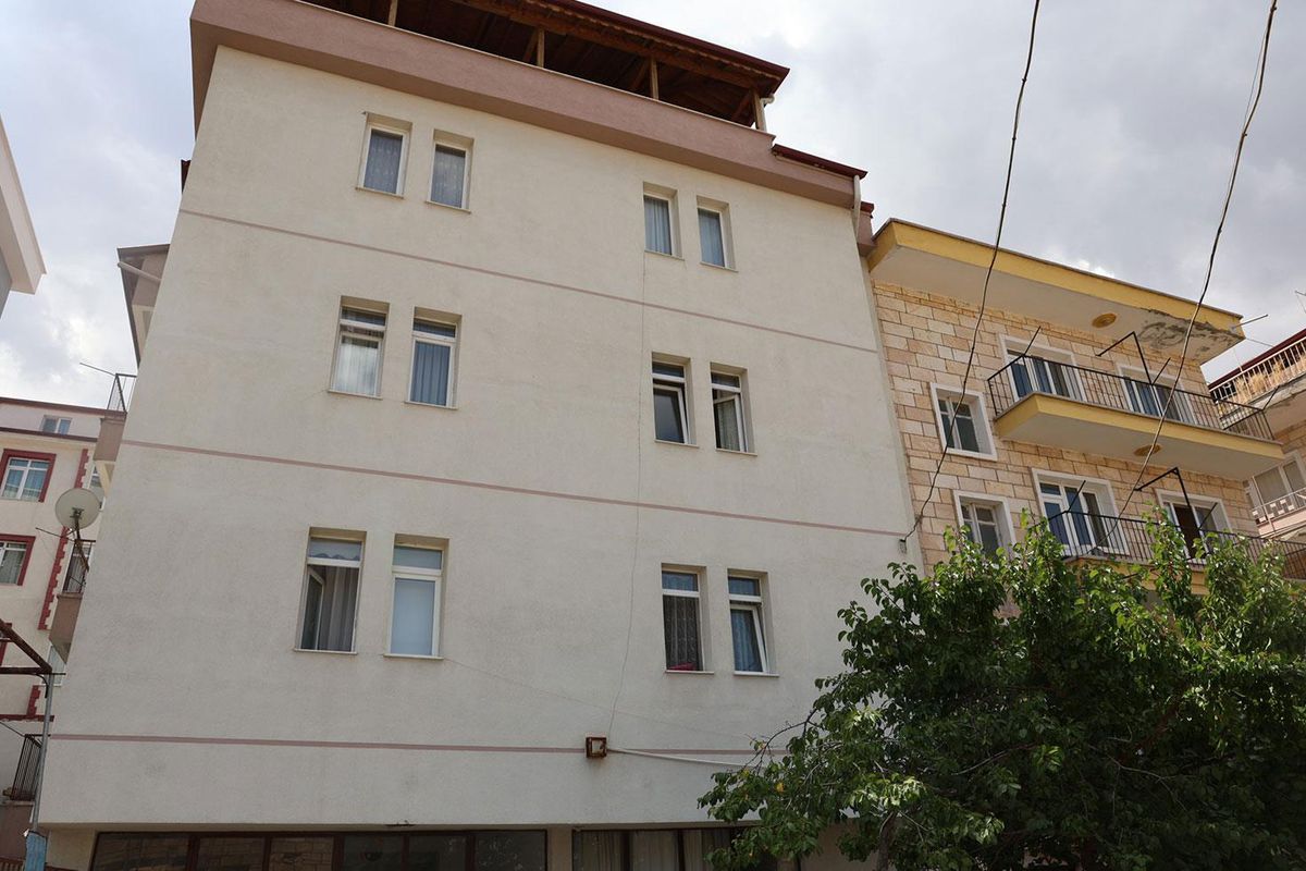 Günlerdir haber alınamıyordu! Acı gerçek evine girince anlaşıldı