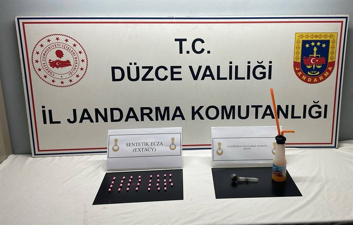 Düzce'de Jandarma Operasyonu: 161 Olayın Yüzde 98'i Aydınlatıldı, 20 Aranan Yakalandı