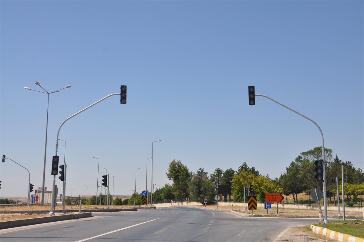 Lüleburgaz'a Trafik Sinyalizasyon Sistemi ve Gebe Okulu Eğitimi