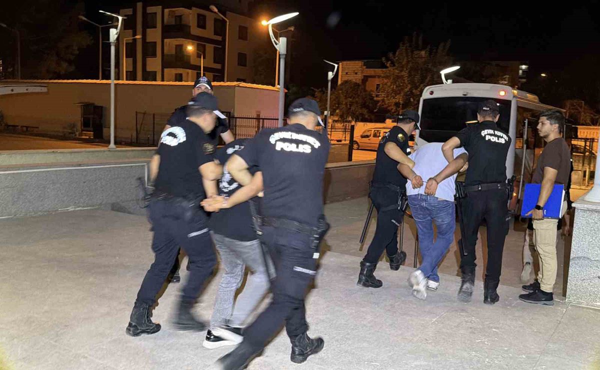 Adıyaman'da 'Kirveler' Örgütüne Operasyon: 5 Tutuklama