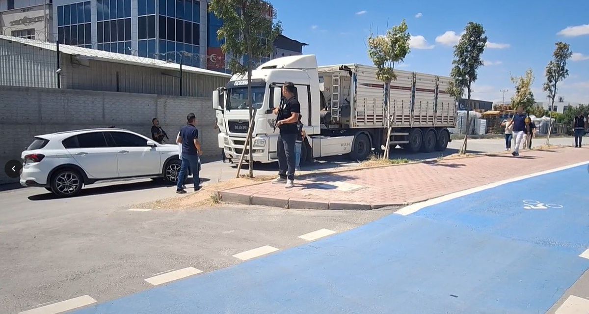 Konya'da 124 bin sentetik ecza ele geçirildi, 3 tutuklama