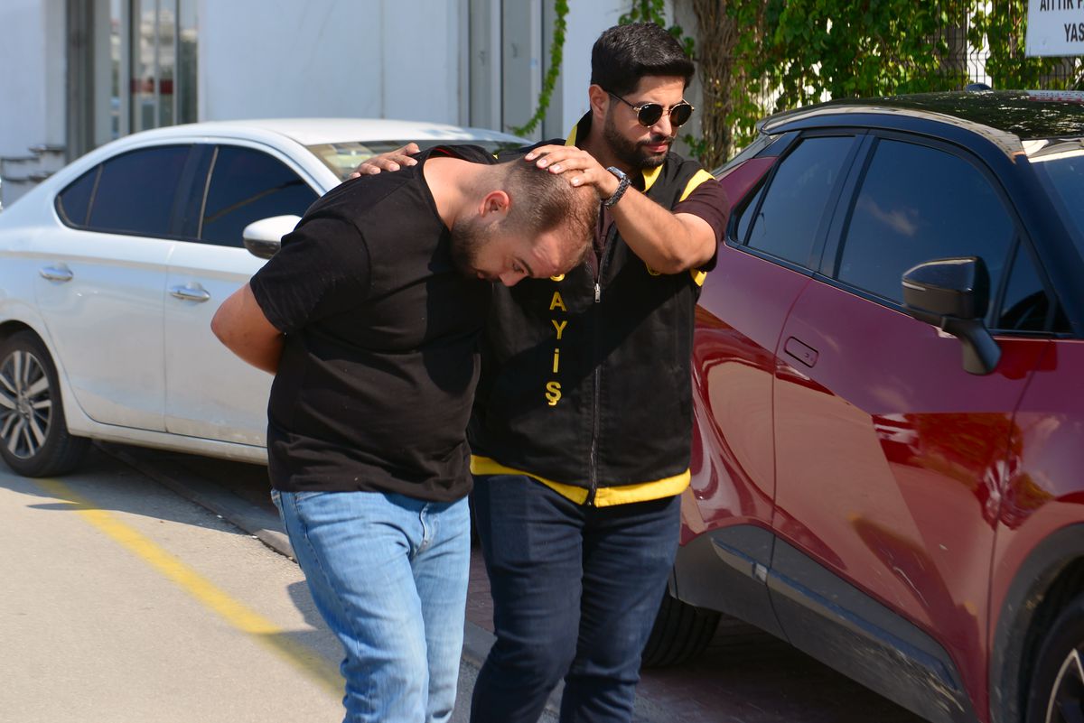 Parkta Bakışma Tartışması Kanla Bitti: 1 Ölü