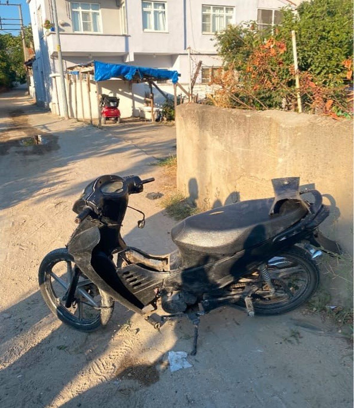 Uzunköprü'de Plakasız Motosiklet ve Ehliyetsiz Sürücüye 86 Bin TL Ceza