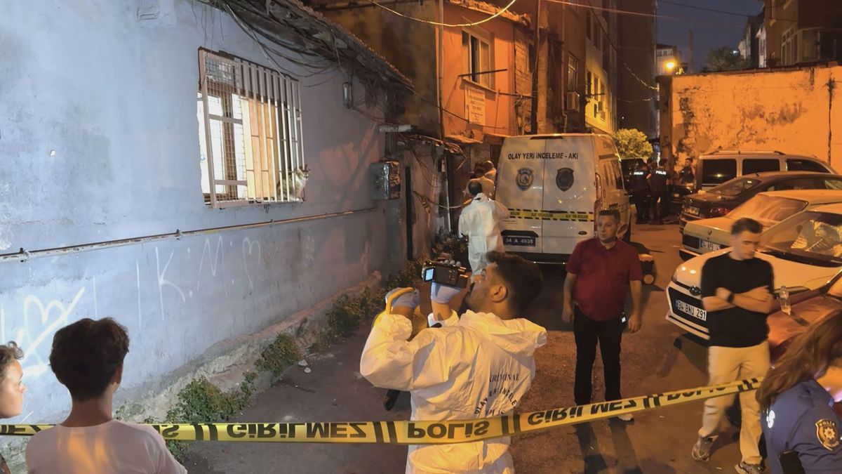 Şişli'de metruk binada koku ihbarı cesedi ortaya çıkardı