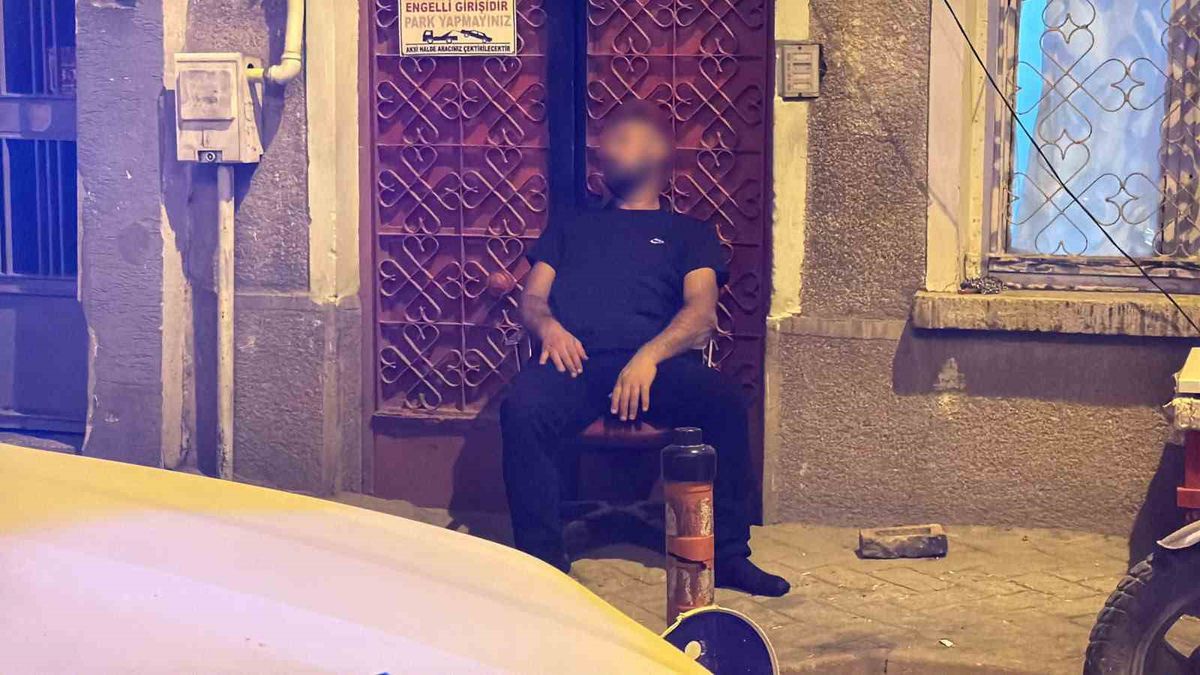 Eskişehir'de sandalyede sızan şahıs polisi alarma geçirdi