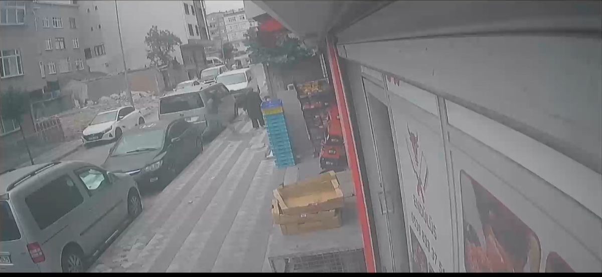 Sultangazi'de ATM ve kuyumcu takibiyle gasp yapan şüpheli tutuklandı