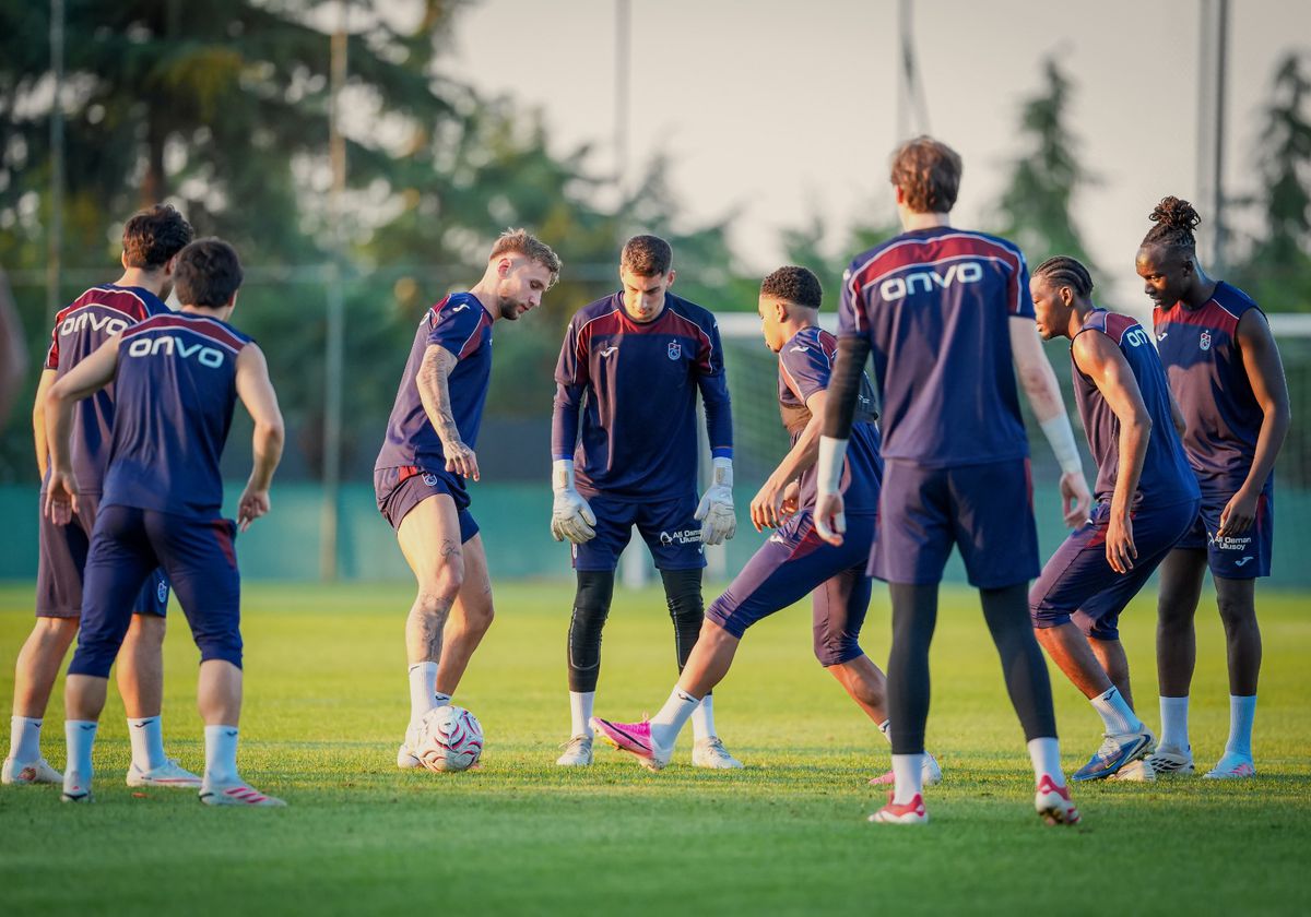 Trabzonspor, Ferencvaros Maçı Öncesi Son Antrenmanını Yaptı