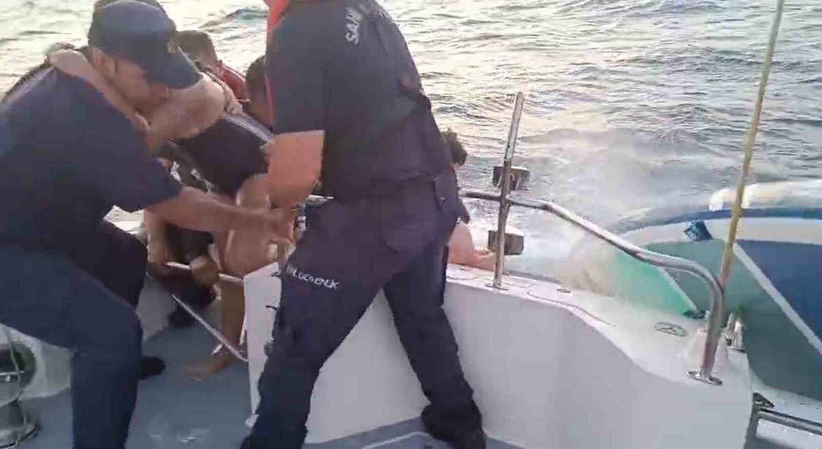 Armutlu'da Akıntıya Kapılan Baba ve Kızı Kurtarıldı