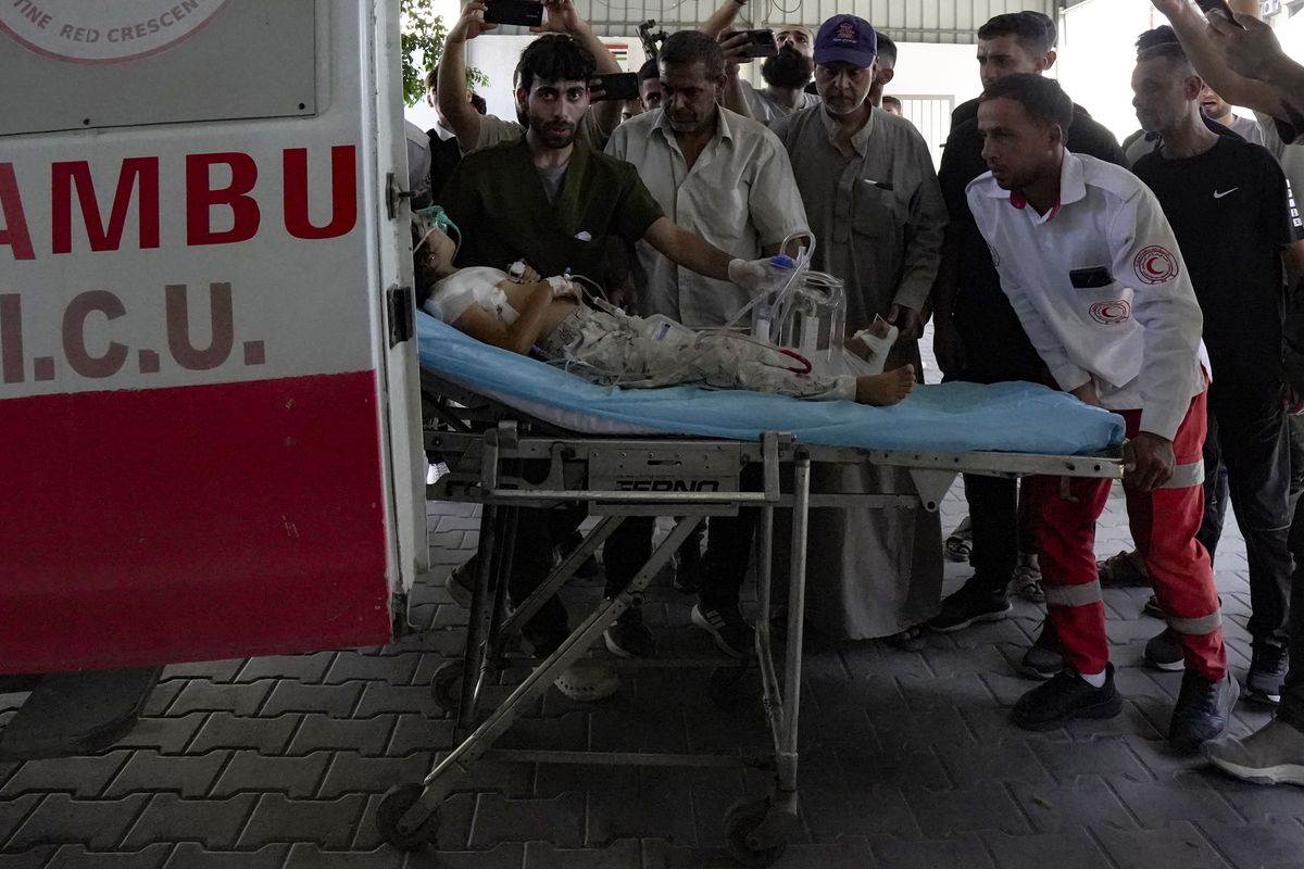 Gazze'de polis karakoluna hava saldırısı: 9 ölü