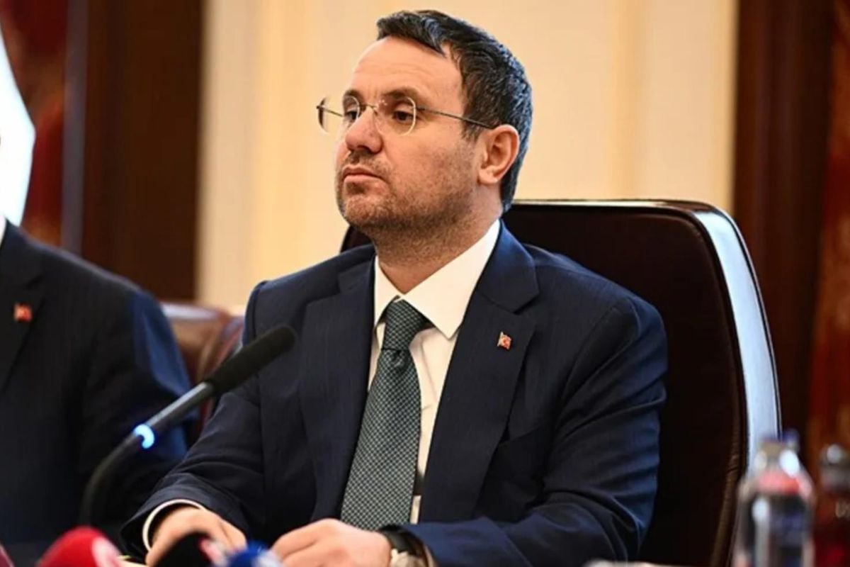 Bakan Gürlek duyurdu: Ankara'daki fuhuş ve insan ticareti şebekesine darbe