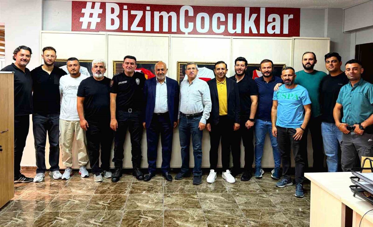 Kayserispor Başkanı Çamlı'dan Çevik Kuvvet'e Ziyaret