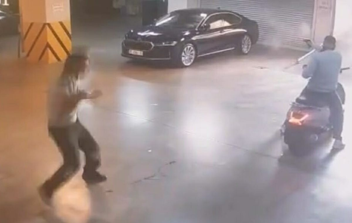 Çiğli Belediye Başkanı'na silahlı saldırı anbean kamerada