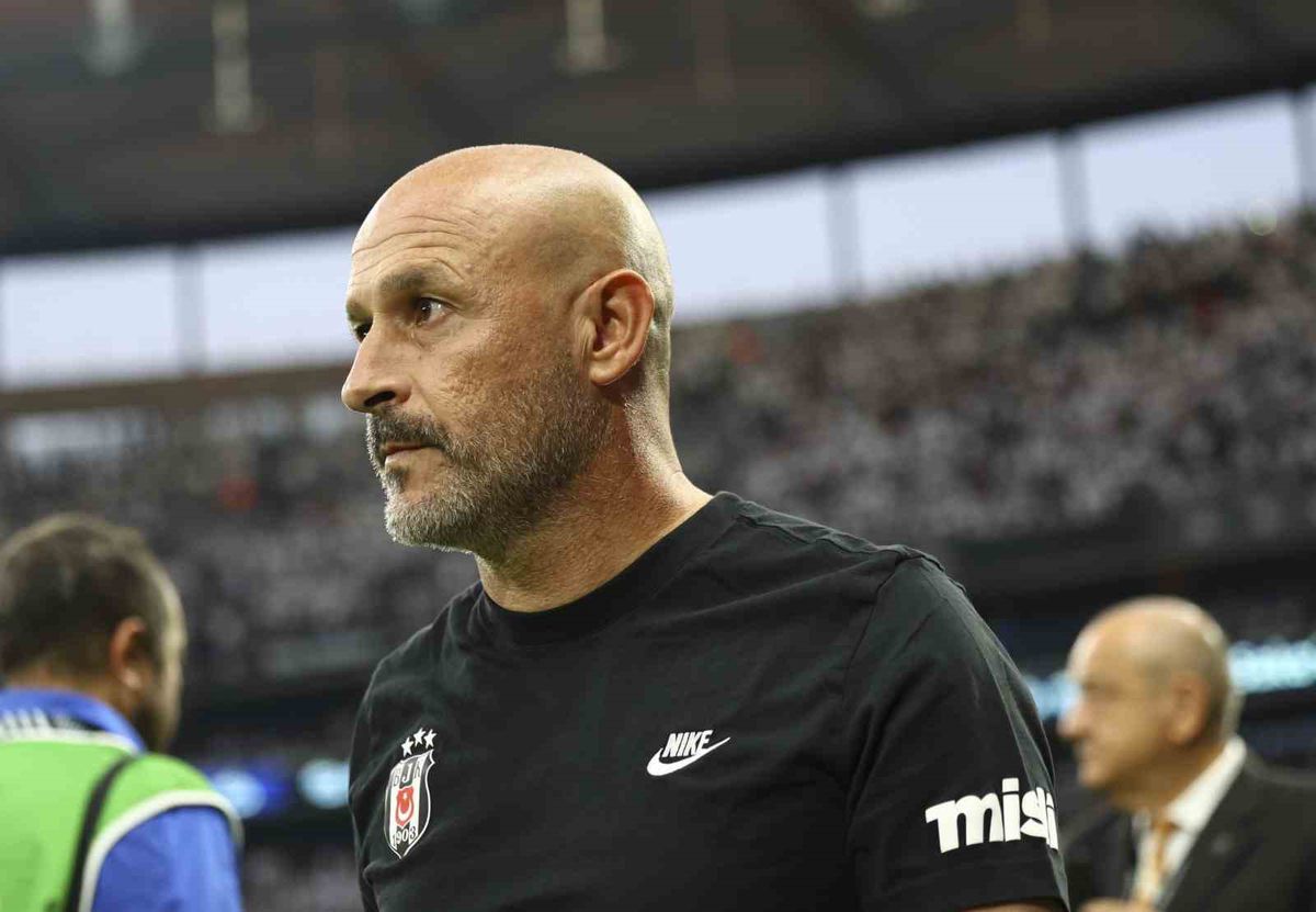 Beşiktaş'tan Avrupa'da Farklı Galibiyet: Italiano'ya Taraftar Desteği