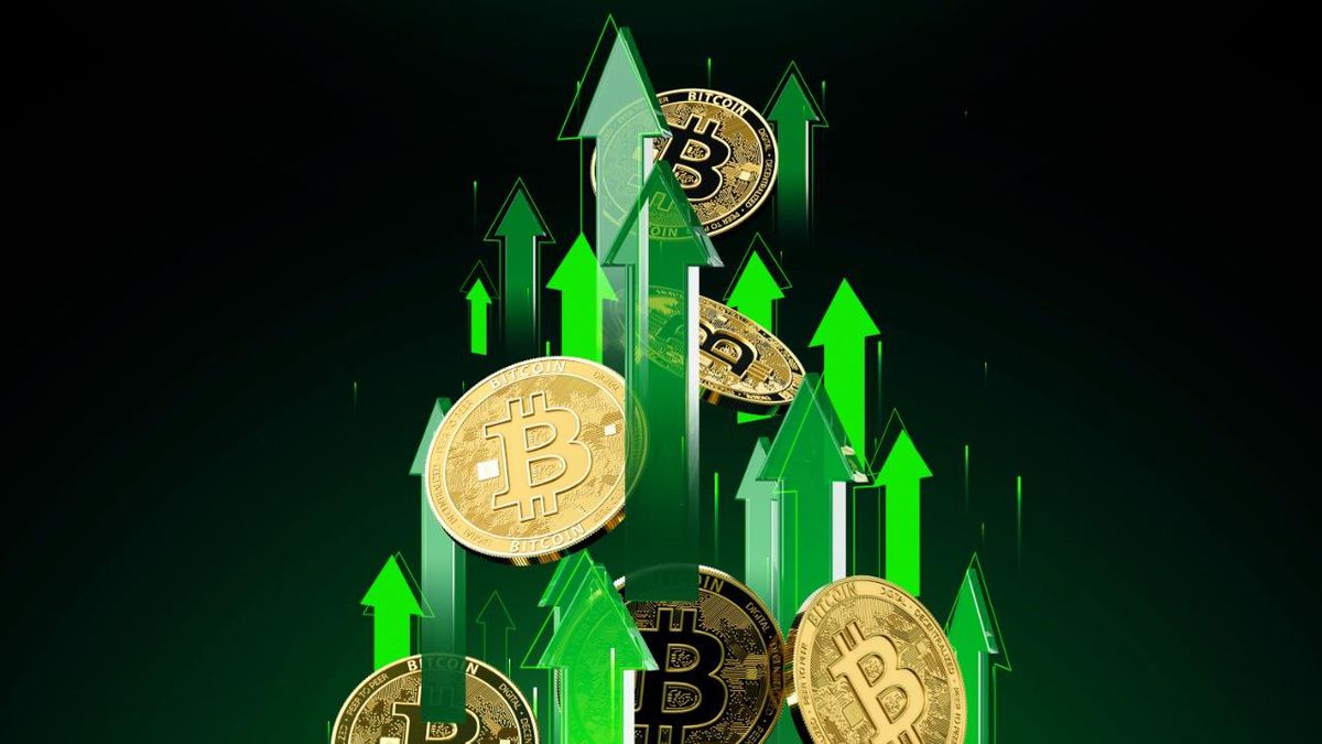 Bir gecede rekor artış: Bitcoin fiyatı uçuyor