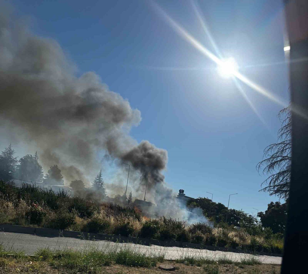Eskişehir'de Seyir Halindeki Araç Alev Aldı