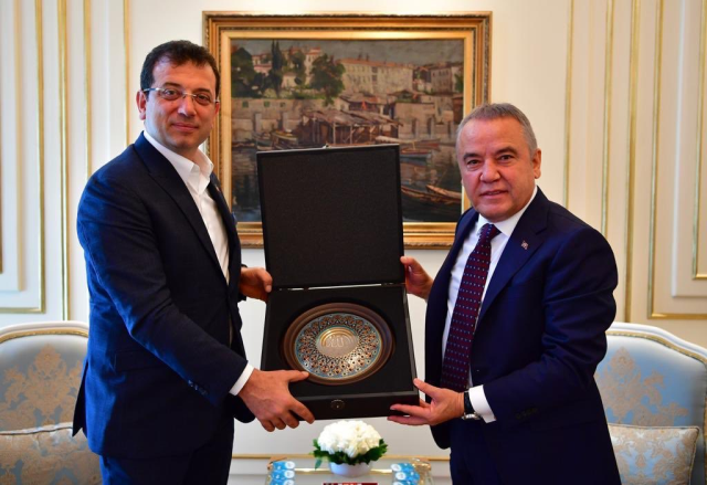 İmamoğlu'nu yakan 'CHP'de adaylık borsası' ifadesi baz kayıtlarında! Sinyal haritası kirli pazarlığı ele verdi 5 chpde adaylik borsasi baz kayi 72659828 5071 1 m