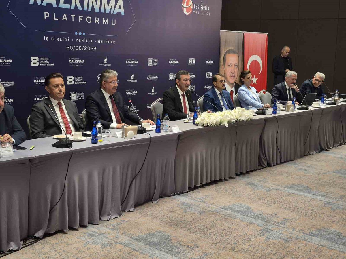 Yılmaz: Cari açık yönetilebilir seviyede kalacak