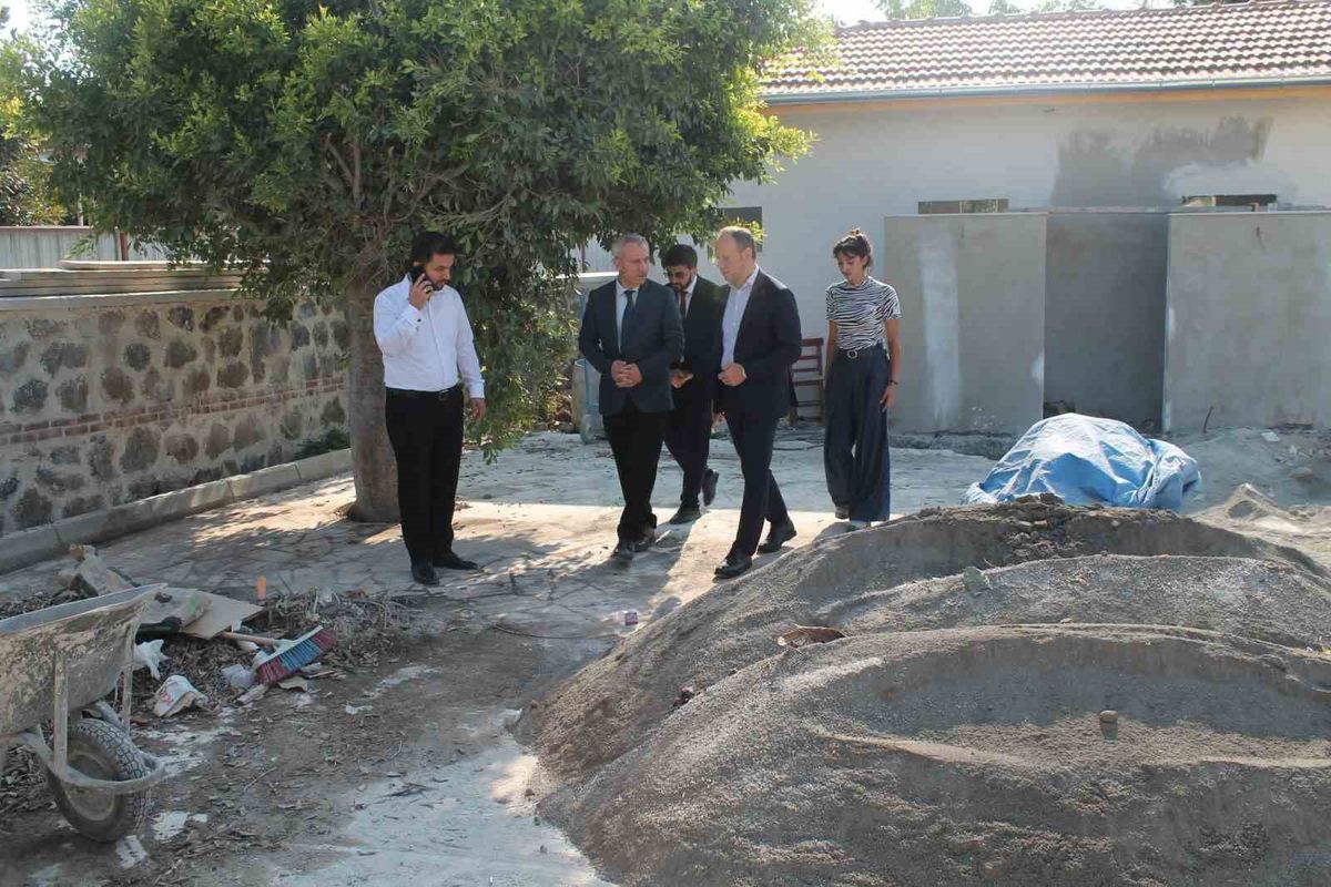Kaymakam Akpınar, Mustafalı Camii Restorasyonunu Yerinde İnceledi