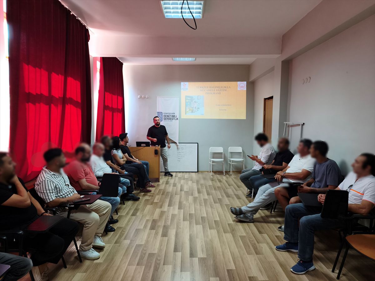 Eskişehir'de Tütün Zararları Semineri