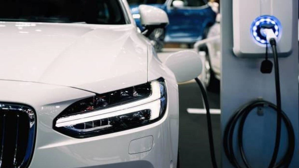 Geely, Katı Hal Batarya Yol Haritasını Açıkladı: 2026’da Test, 2027’de Pilot Kullanım