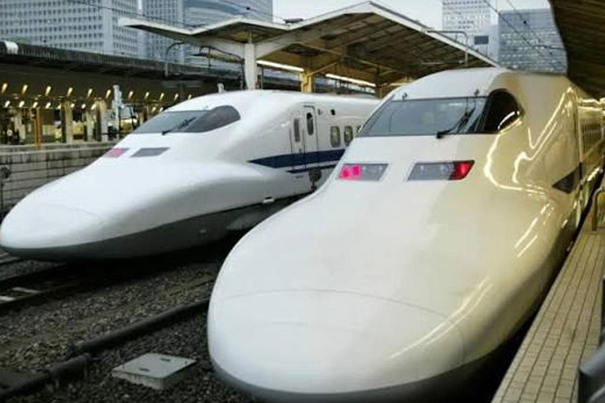 Japonya'da hızlı trenin çarptığı 4 işçi hayatını kaybetti
