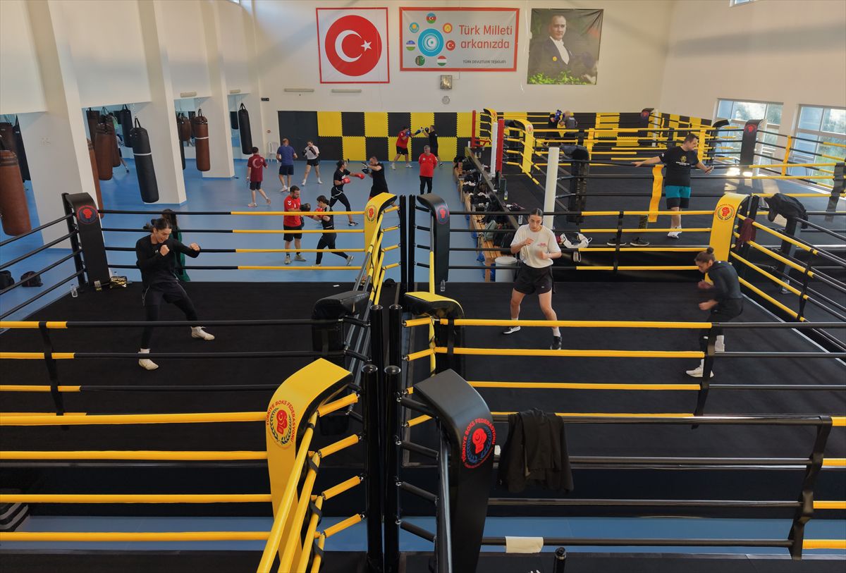 Milli Boksörler Akdeniz Oyunları'nda Altın Hedefliyor