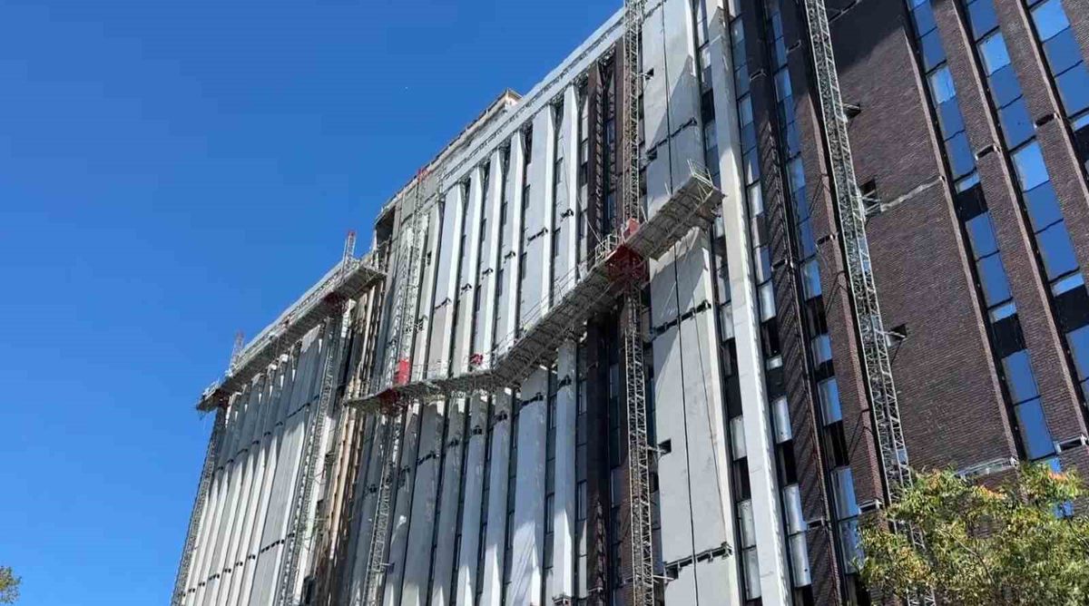 Kağıthane'de İskele Kırıldı: 4 İşçi Kurtarıldı
