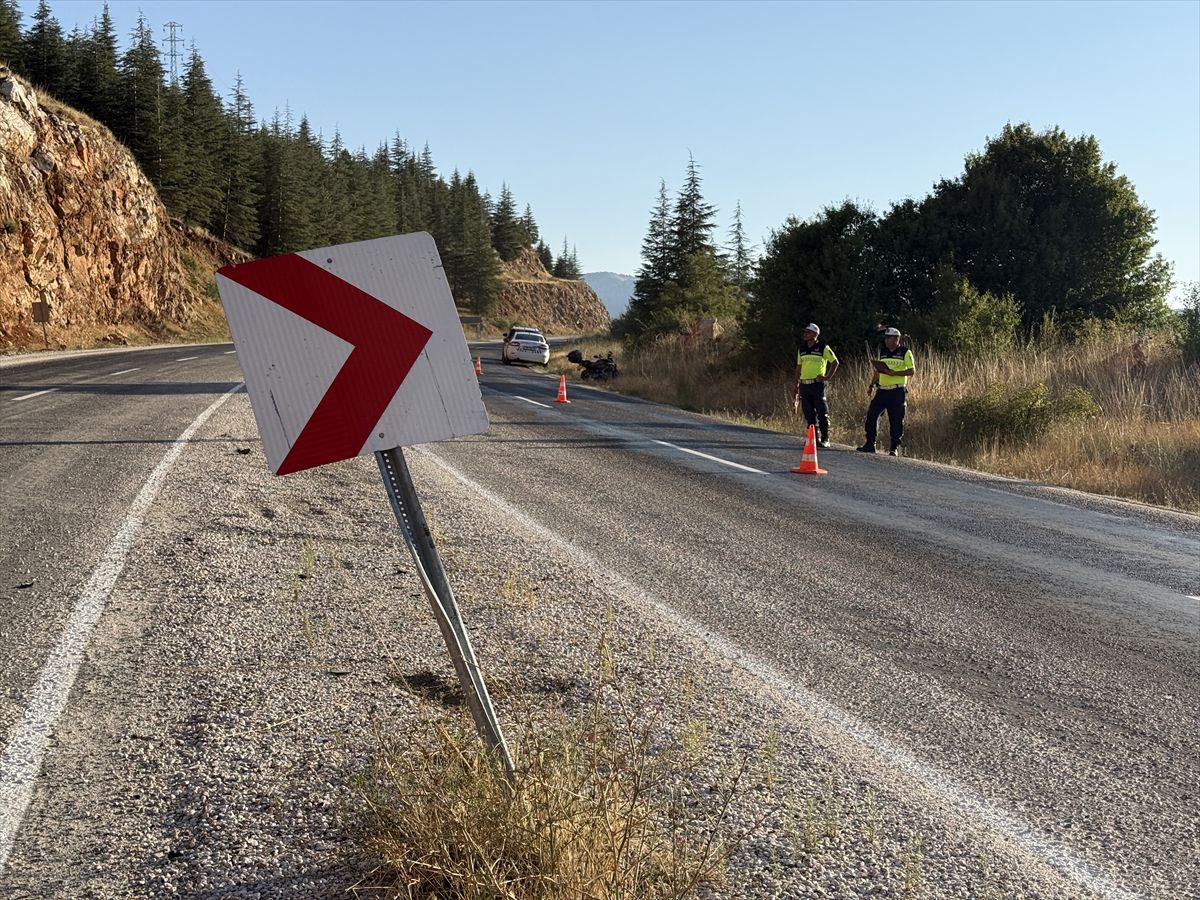 Göksun'da Motosiklet Kaza: 1 Ağır Yaralı