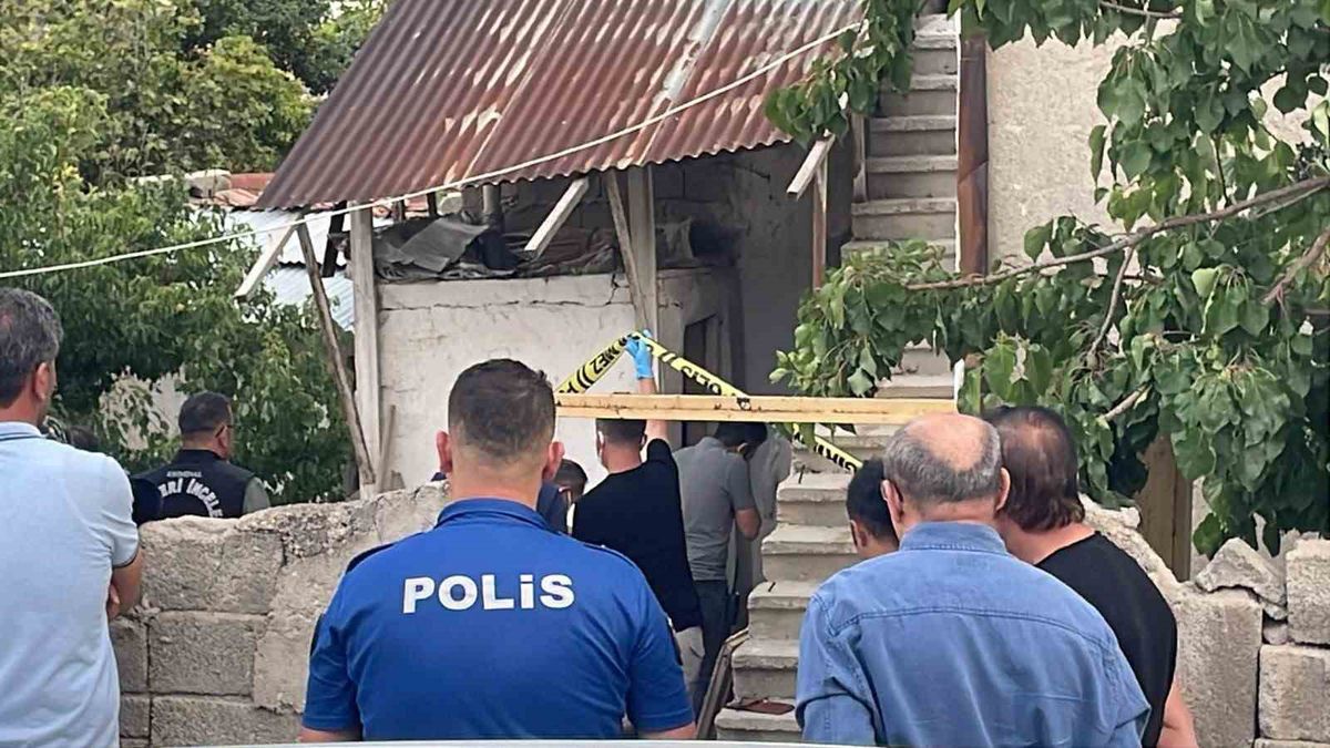Karaman'da yalnız yaşayan adam evinde ölü bulundu