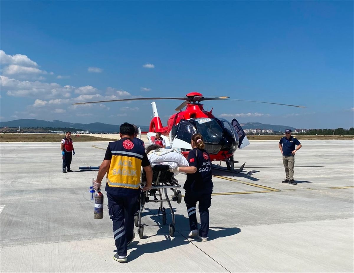 72 yaşındaki inme hastası helikopterle Ankara'ya sevk edildi