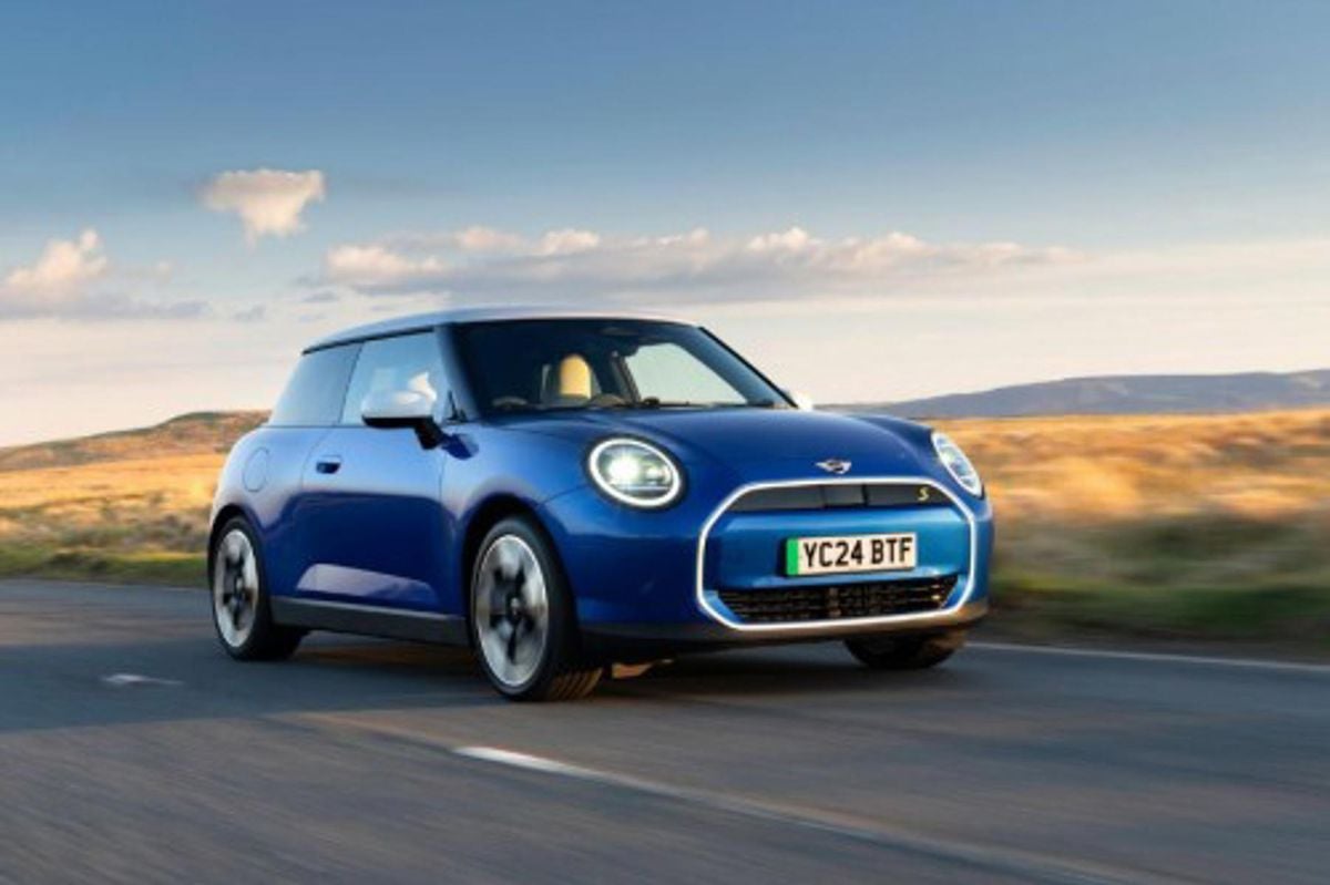 Mini, Arkadan İtişli Elektrikli Sisteme Geçiyor