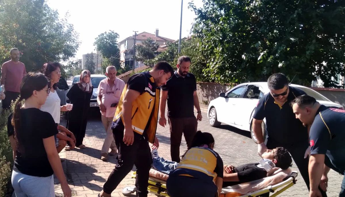 Muratlı'da Motosiklet-Otomobil Çarpıştı: 1 Yaralı