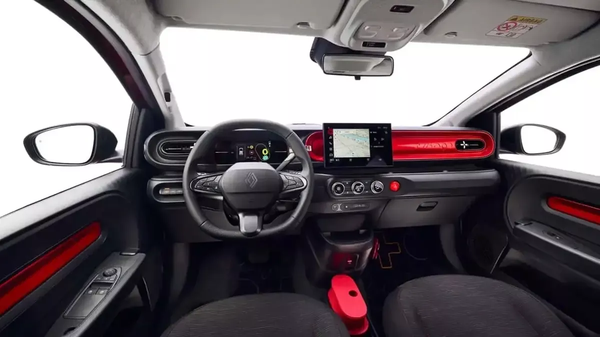 Renault, güvenlik için fiziksel düğmelerden vazgeçmiyor