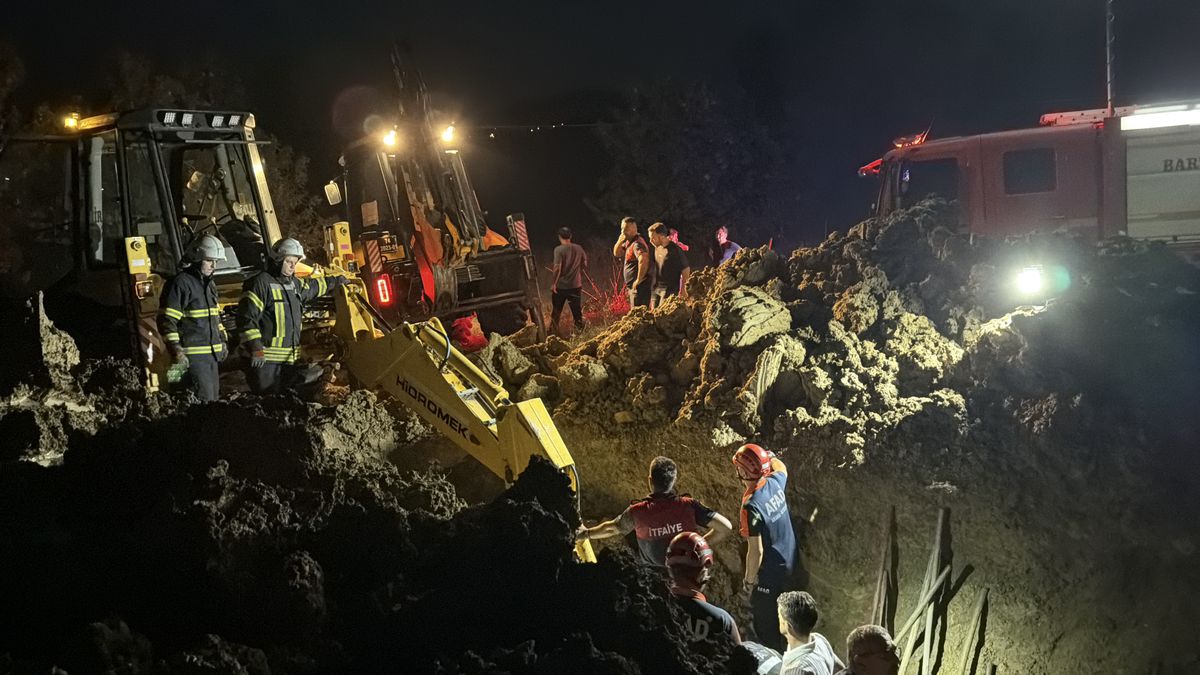 Bartın'da su kuyusunda göçük: baba ve oğlu yaralı kurtarıldı