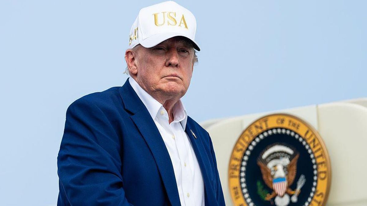 Trump'tan İran'a Yönelik Sert Ekonomik Tehdit: 'Can Simidi Sağlayan Her Ülke Ağır Sonuçlarla Karşılaşacak'