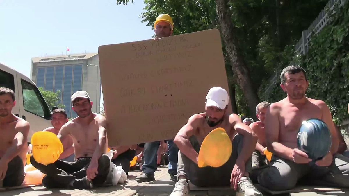 Akdoğan'dan Maden İşçilerine Destek: 'Bakanlıkları Göreve Çağırıyorum'