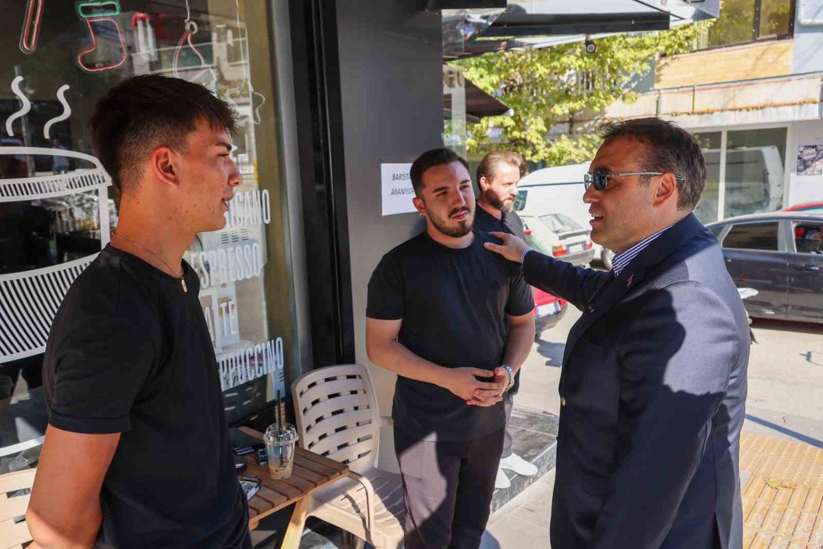 Bilecik Valisi Sözer Esnaf ve Vatandaşlarla Buluştu