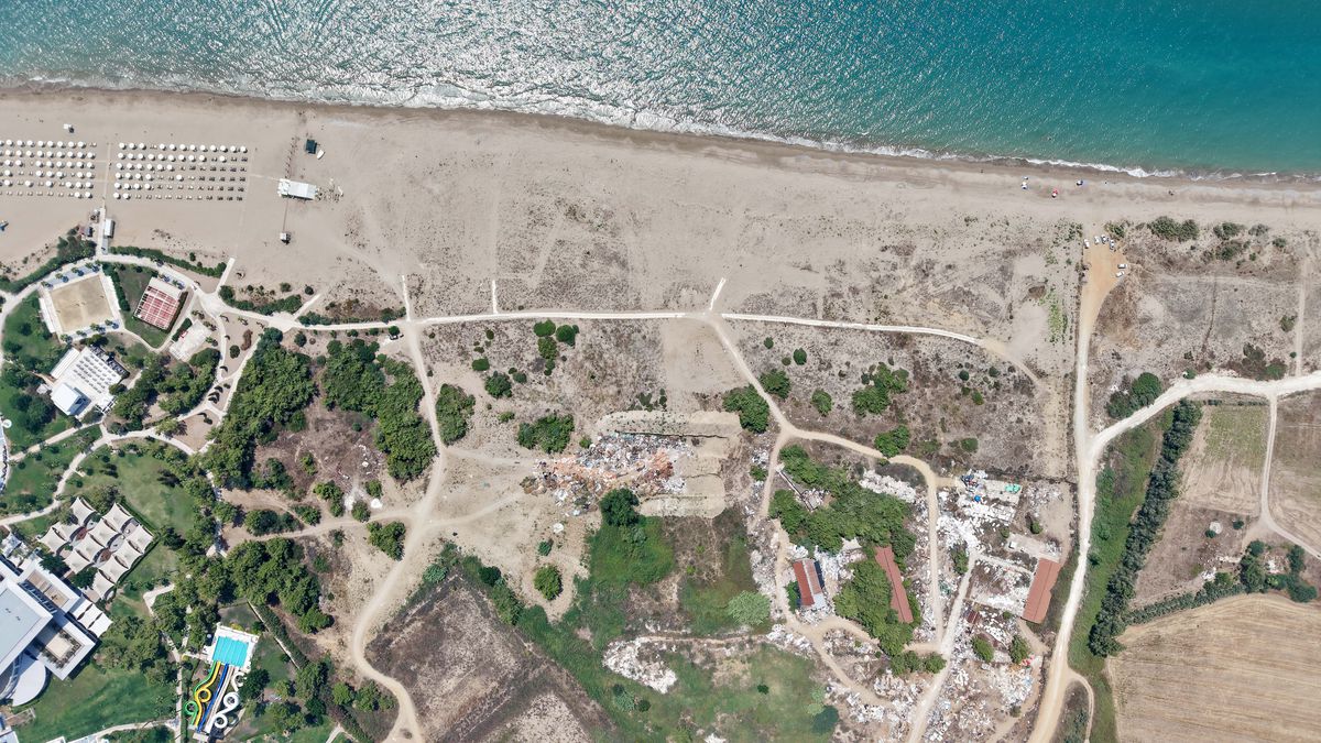 5 yıldızlı otel sahili kazıp çöplük yaptı, kaplumbağa dostu sertifikası iptal edildi